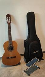 Guitare acoustique 3/4 + valise et repose-pieds, Enlèvement, Comme neuf, Guitare classique ou espagnole, Avec valise