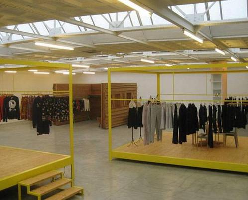 podium, winkel, etalage, Doe-het-zelf en Bouw, Metalen, Gebruikt, IJzer, Ophalen