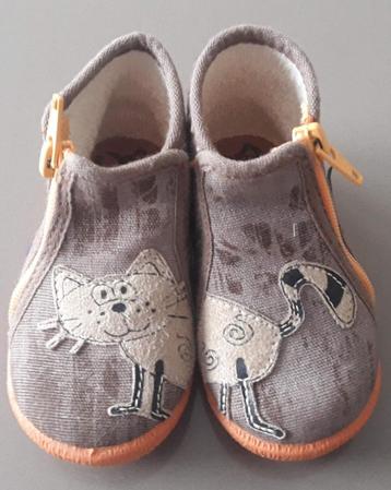 Pantoufles enfant - Pointure 19 - Bellamy - NEUF beschikbaar voor biedingen