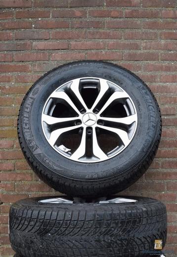 Mercedes-Benz GLC 17 inch originele lichtmetalen winterset beschikbaar voor biedingen