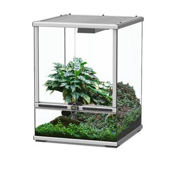 Terrarium beschikbaar voor biedingen