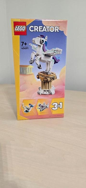 LEGO Mythische pegasus - 40691 beschikbaar voor biedingen