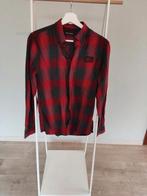 Chemise à carreaux Antony Morato (16 ans), Enlèvement