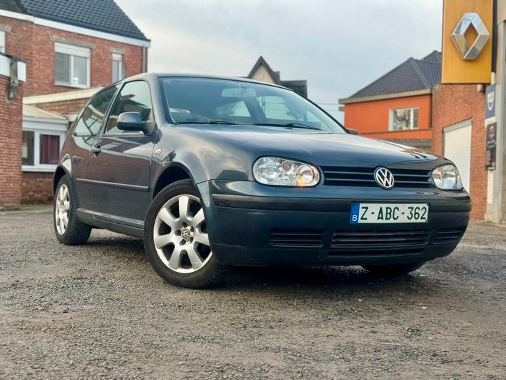 Volkswagen Golf 4 1.6 16V — Benzine — 125000 km, Auto's, Volkswagen, Bedrijf, Te koop, Golf, ABS, Airbags, Airconditioning, Bluetooth