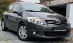 Toyota Auris 1.6i Luna, Auto's, Toyota, Voorwielaandrijving, Euro 5, Stof, Zwart