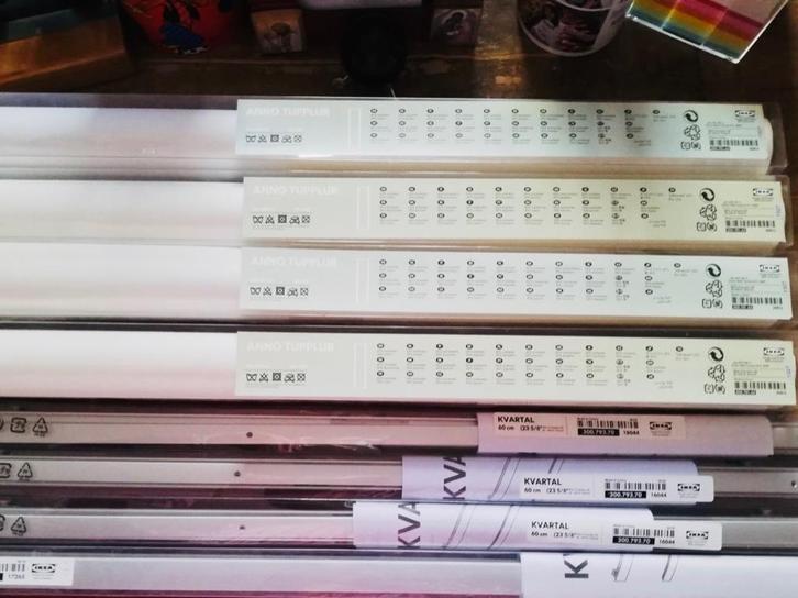 Lot Stores et rails IKEA neuf Kvartal - Anno Tupplur, Maison & Meubles, Ameublement | Rideaux & Stores à lamelles, Neuf, Blanc