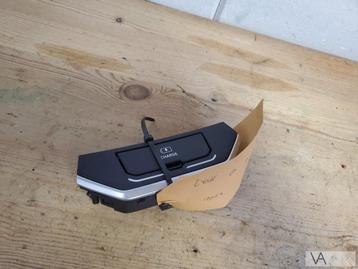 Lynk & co 01 2020 - 2024 aux usb punt + oplaadpunt telefoon beschikbaar voor biedingen