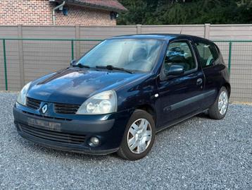 Renault clio beschikbaar voor biedingen