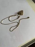 Halsketting met gouden hanger, gemerkt, Handtassen en Accessoires, Oorbellen, Gebruikt