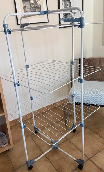 Was droogrek op wieltjes dichtklapbaar beschikbaar voor biedingen