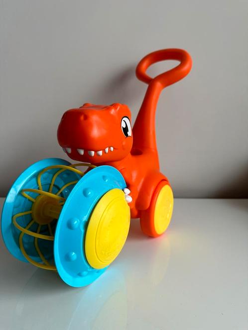 Tommies Tomy Pic & Push T. Rex. Jurassic World. Trotteur, Kinderen en Baby's, Speelgoed | Babyspeelgoed, Zo goed als nieuw