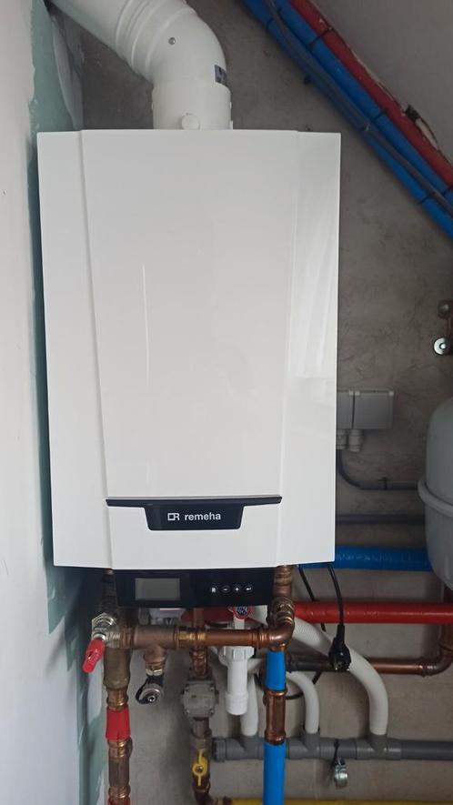 Nouveau Remeha Tzerra ACE 24kw avec tous les accessoires+rad, Bricolage & Construction, Chauffe-eau & Boilers, Comme neuf, Enlèvement