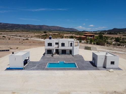 CC0567 - Prachtig nieuwe moderne villa met zwembad, Immo, Buitenland, Spanje, Woonhuis, Landelijk