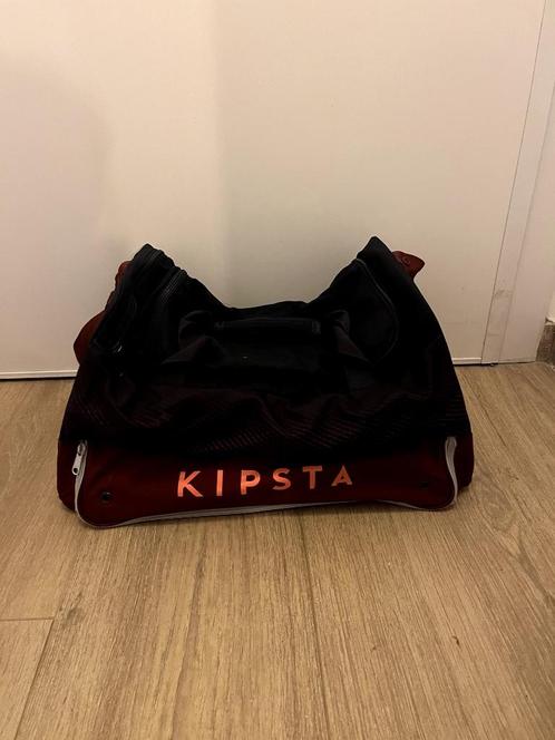 Sporttas van het merk KIPSTA, Handtassen en Accessoires, Tassen | Sporttassen, Zo goed als nieuw, Ophalen of Verzenden
