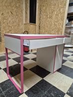 Wit/roze bureau MICKE IKEA, Huis en Inrichting, Bureaus, Ophalen, Gebruikt, Bureau