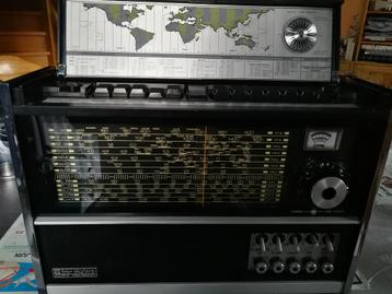 Wereldradio TOKYO SKYLARK NR 52F1 uit 1975 beschikbaar voor biedingen