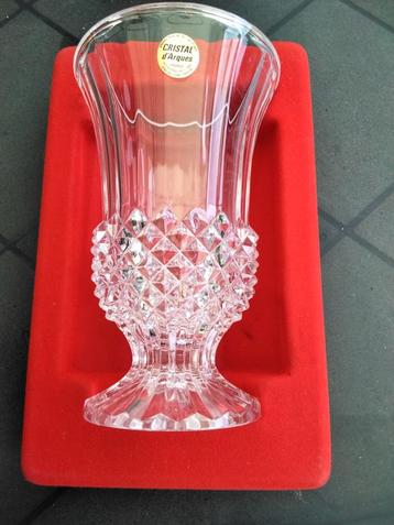Nog nieuw/ cristal d arques beschikbaar voor biedingen