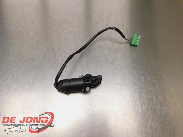 Motor bagageafdekking links van een Mercedes E-Klasse, Auto-onderdelen, Carrosserie, Mercedes-Benz, Gebruikt, 3 maanden garantie