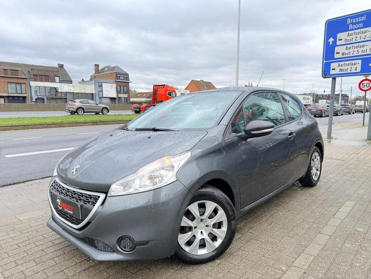 Peugeot 208 2014 1.2i 105dkm Airco Bluetooth Cruise Gekeurd, Auto's, Peugeot, Bedrijf, Te koop, ABS, Airbags, Airconditioning