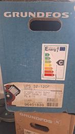 Circulateurs Grundfos neufs – UPS 32-120F + UPS 32-30 (tri~), Enlèvement, Neuf, Chaudière CC ou Chaudière combinée