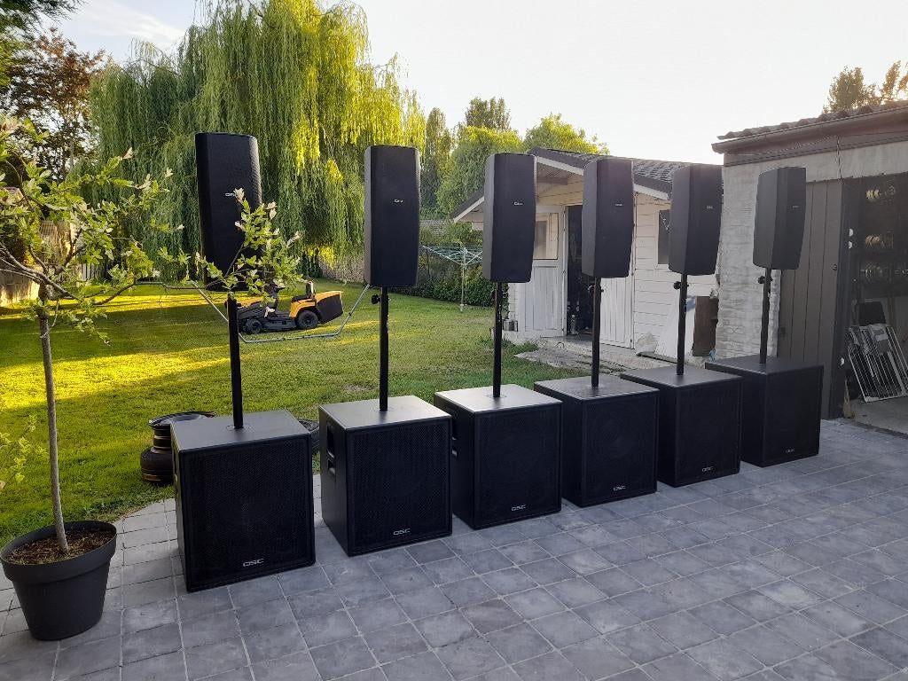 P.A-installatie QSC, Musique & Instruments, Enlèvement, Utilisé, 1000 watts ou plus, Sono