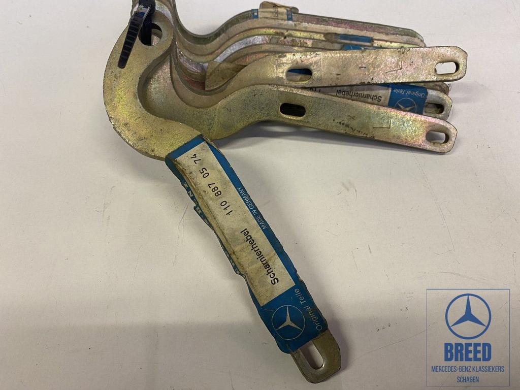 NOS scharnier motorkap links Mercedes W110 W111 W114 W115, Neuf, -, -, Enlèvement ou Envoi