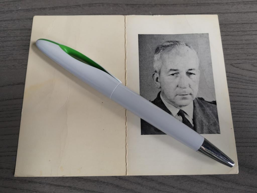 Aumônier militaire de Boelen, base aérienne de Saint-Trond, Collections, Enlèvement ou Envoi