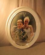 Beau cadre photo ovale en bois blanc - 48x38/40x30, Enlèvement ou Envoi, Comme neuf
