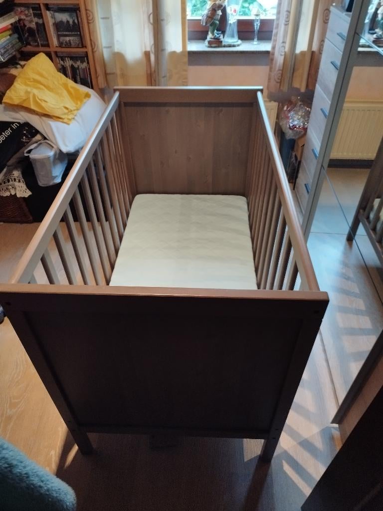 kinderbedje, Kinderen en Baby's, Ophalen, Zo goed als nieuw, 140 tot 160 cm, Minder dan 70 cm