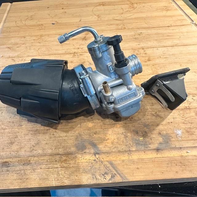 21mm POLINI(cp17,5) carburator +BLUEfilter &EVOmembraan, Fietsen en Brommers, Brommers | Tuning en Styling, Nieuw, Ophalen of Verzenden