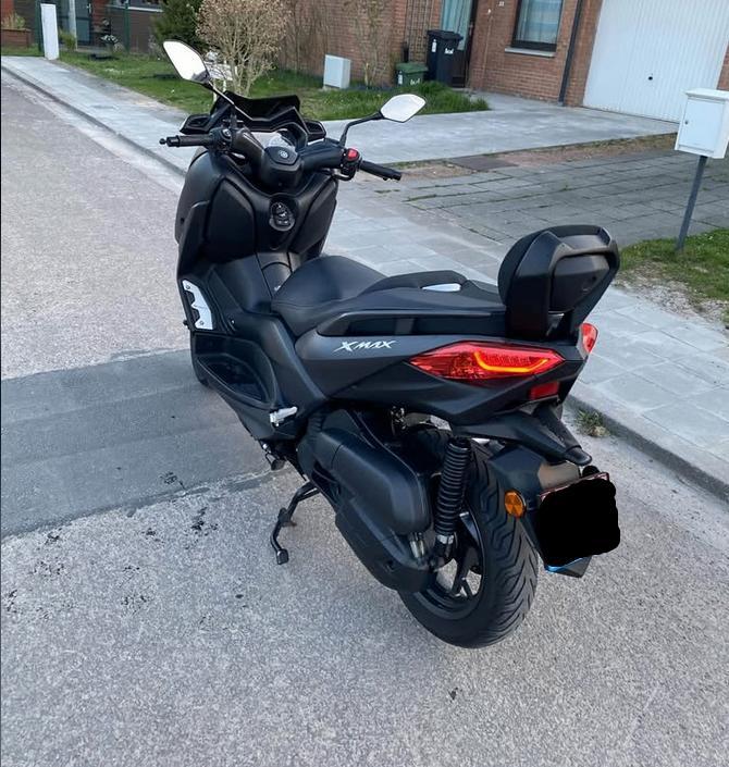 Yamaha Xmax, Motos, Motos | Yamaha, Particulier, Scooter, jusqu'à 11 kW, 1 cylindre, ABS, Poignées chauffantes, Éclairage LED