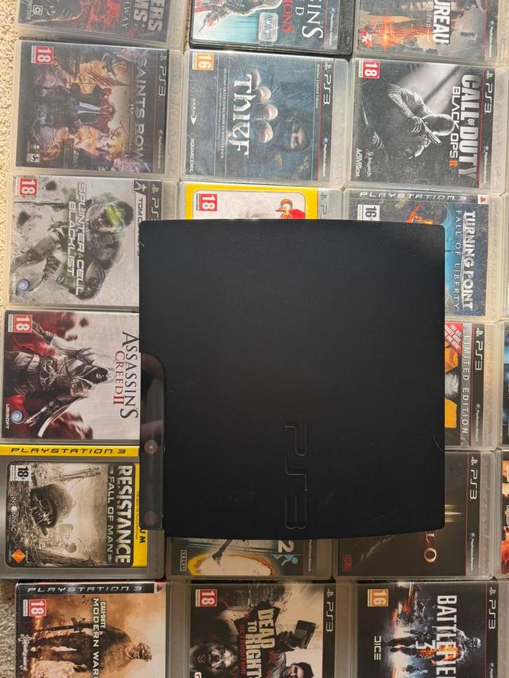 Ps3 console + 60 games, Games en Spelcomputers, Spelcomputers | Sony PlayStation 3, Zo goed als nieuw, Slim, 250 GB, Zonder controller
