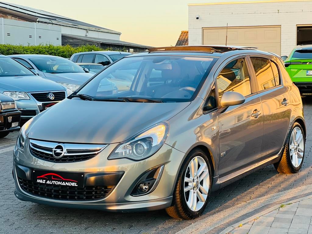 Opel Corsa OPC Line * PANO DAK * NAVI * 94.000 KM * 5 deurs, Auto's, Euro 5, Bruin, 1229 cc, Bedrijf