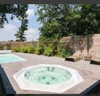 Jacuzzi intégré professionnel, Enlèvement, Comme neuf