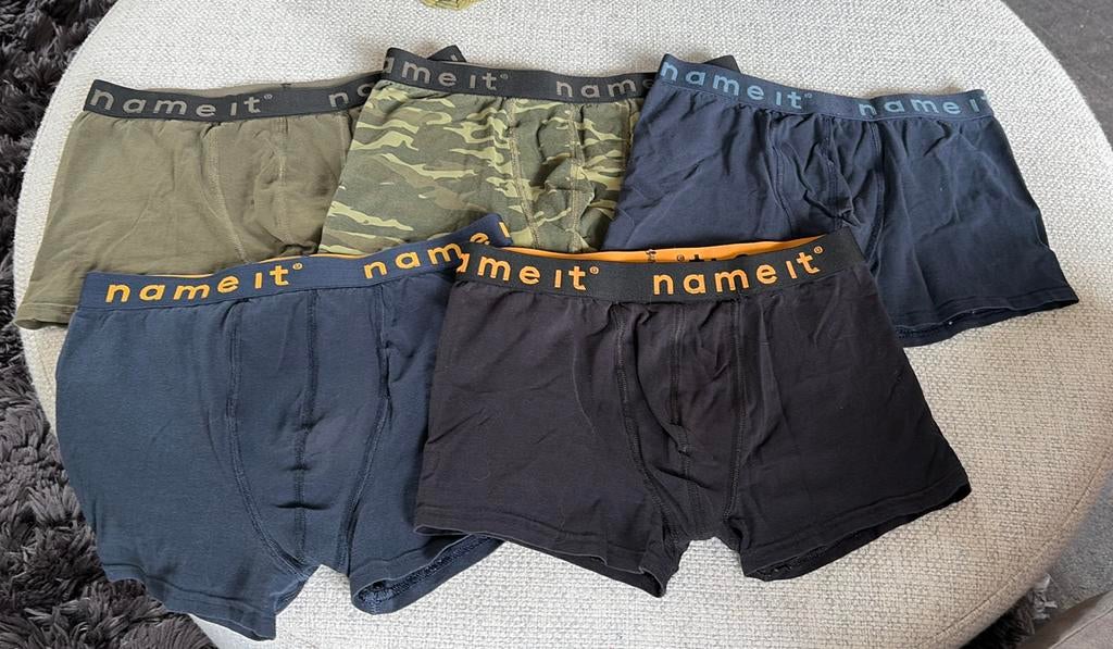 Boxer Name It dans les tailles 146-152 ou 11-12 ans., Enlèvement ou Envoi, Utilisé, Garçon, Vêtements de nuit ou Sous-vêtements