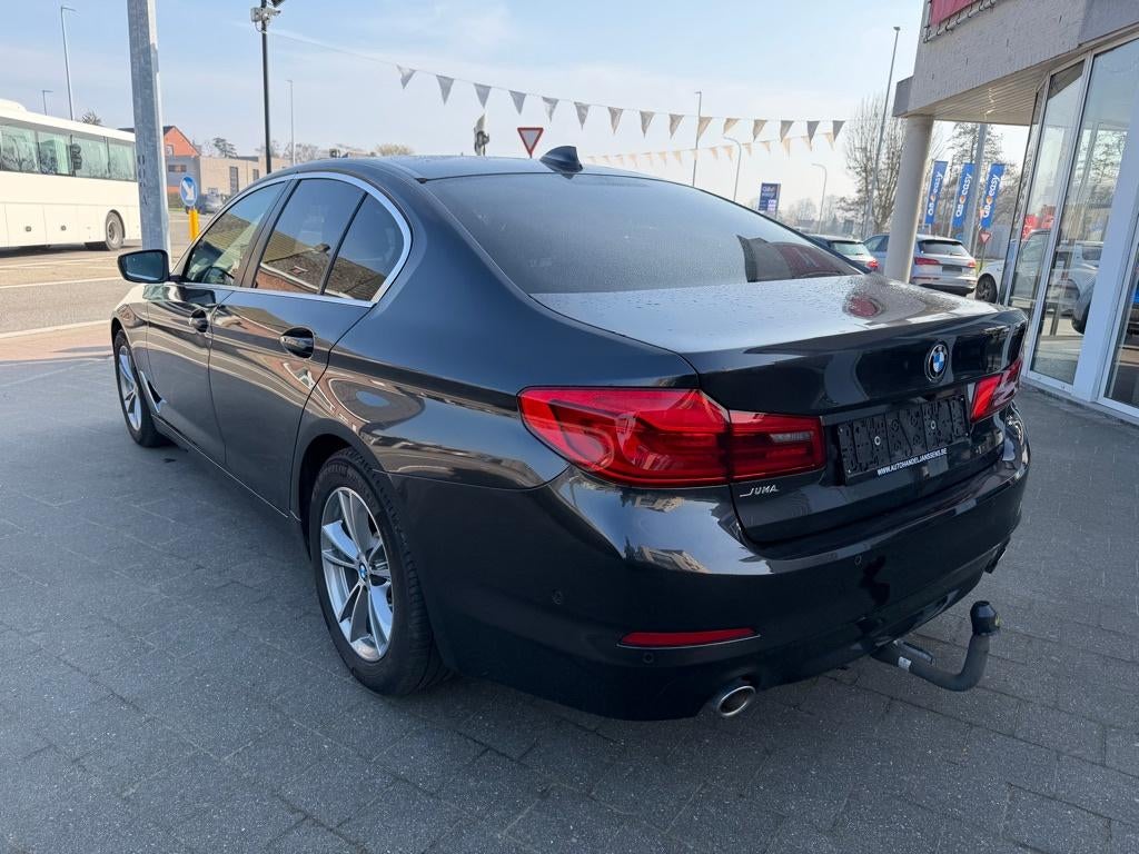 BMW 520i automatique à essence, Autos, BMW, Euro 6, Entreprise, 5 portes, Berline