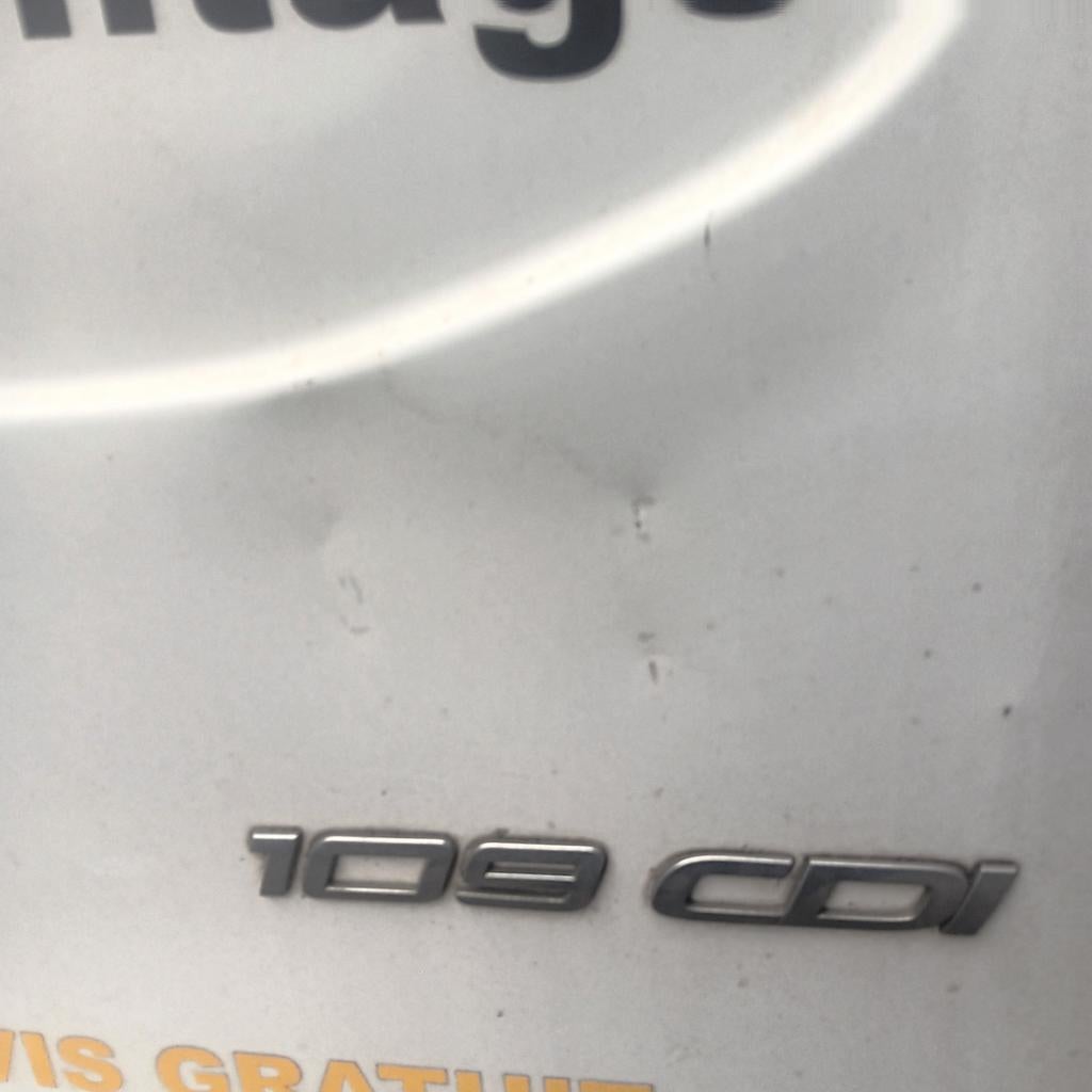 Mercedes, Entreprise, Achat