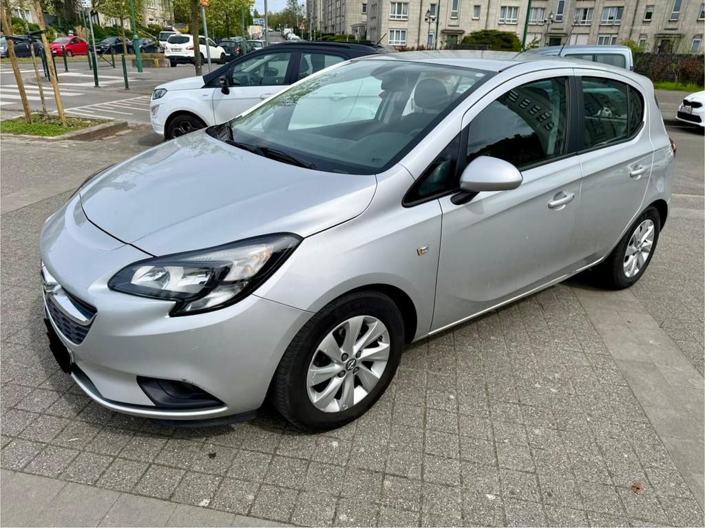 Opel corsa jaar 2017 Benzine klaar voor registratie!!!, Auto's, Opel, Particulier, Corsa, ABS, Achteruitrijcamera, Airbags, Airconditioning