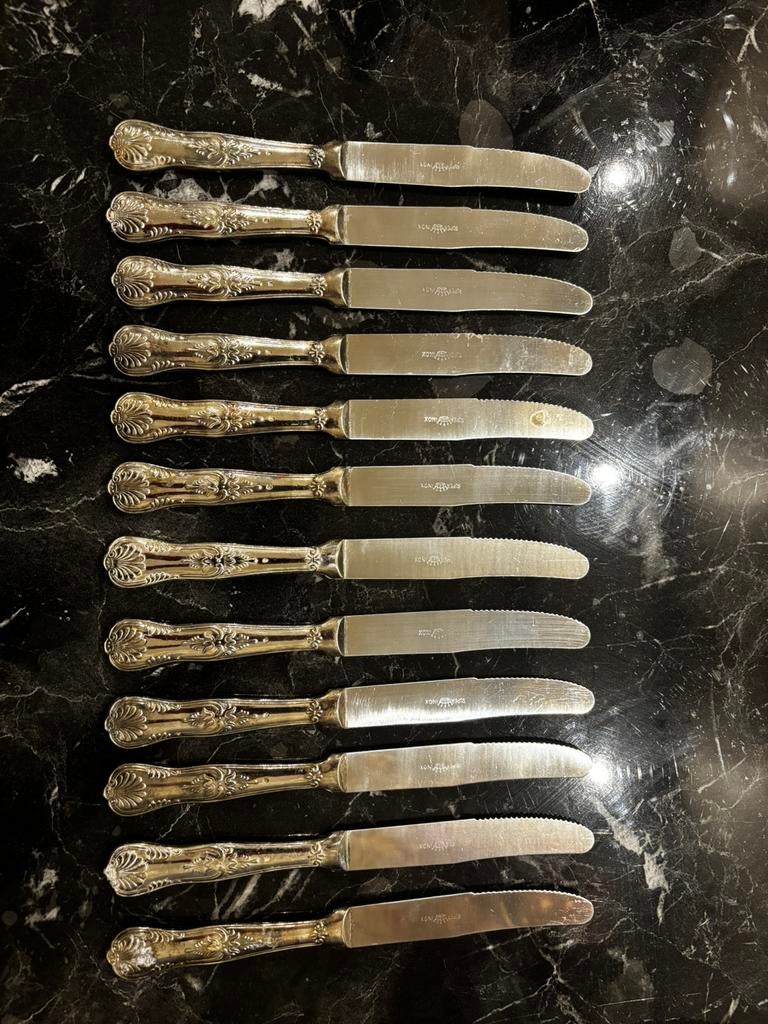 12 couteaux à motif de rois en métal argenté, Antiquités & Art, Antiquités | Couverts, Enlèvement