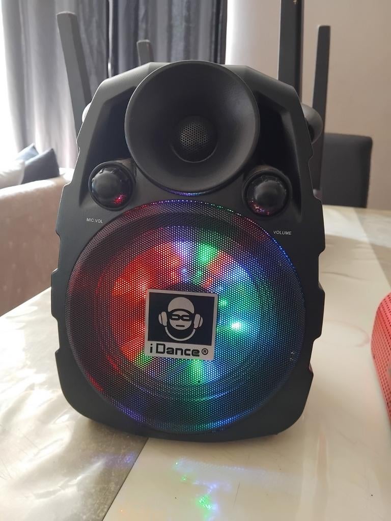 I Dance Groove bull 10, TV, Hi-fi & Vidéo, Enlèvement ou Envoi