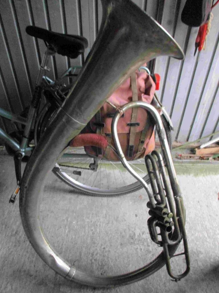 Bombardon C.Mahillon decoratief, Muziek en Instrumenten, Ophalen, Gebruikt