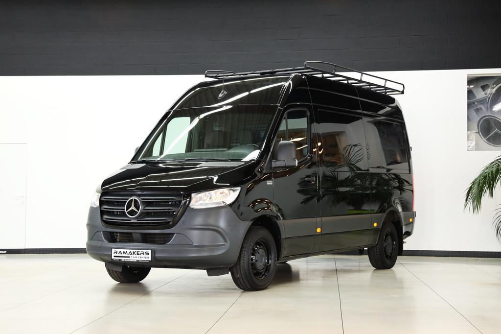 Mercedes-Benz Sprinter 317CDI L2H2 AUTOMAAT Sleep-3,5t MBUX-, Auto's, Achterwielaandrijving, Gebruikt, 4 cilinders, Zwart