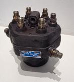 Distributeur de carburant W123 W116 R107 W460 0438100011, Enlèvement ou Envoi, Révisé, Mercedes-Benz