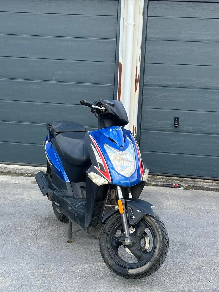 Kymco a klasse, Fietsen en Brommers, Scooters | Peugeot, Klasse A (25 km/u), Ophalen of Verzenden, Zo goed als nieuw