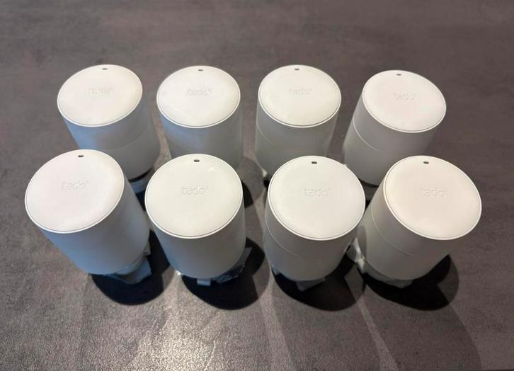 Kit radiateur intelligent Tado, Bricolage & Construction, Thermostats, Comme neuf, Thermostat intelligent, Enlèvement