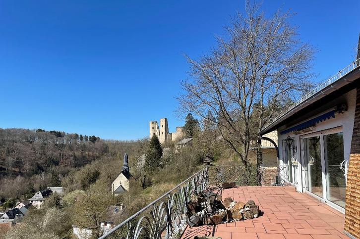 Grote villa op unieke locatie in de duitse Ardennen = Eifel, Immo, Buitenverblijven te koop, Villa, Verkoop zonder makelaar