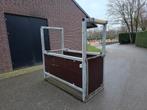 Opvoelbox, Dieren en Toebehoren