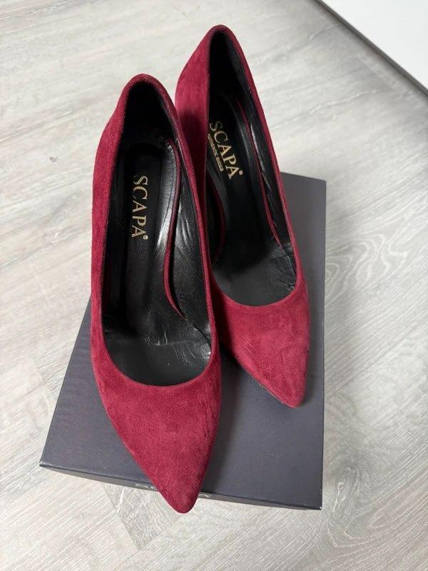 Chaussures  Escarpins Scapa bordeaux 38 cuir nubuck élégants, Kleding | Dames, Schoenen, Gedragen, Pumps, Rood, Ophalen of Verzenden