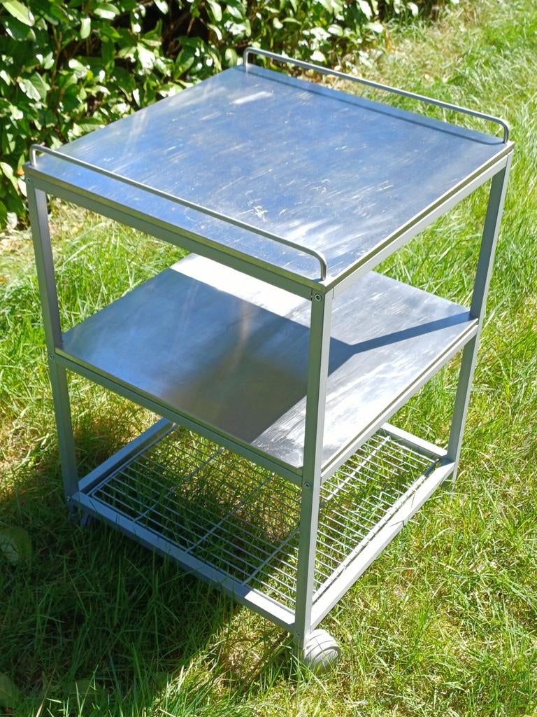 table d'appoint à 2 roues, cuisine, Maison & Meubles, Enlèvement