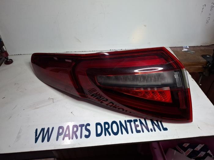 Feu arrière gauche d'un Alfa Romeo Stelvio, -, 3 mois de garantie, Utilisé, Alfa Romeo